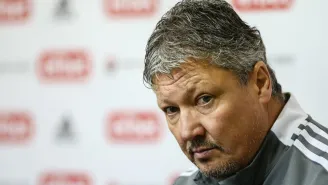 Любо Пенев: Да сложат 3-4 робота, да правят каквото кажат от 