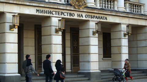 Назанчиха Йордан Божилов и Златин Кръстев за заместник-министри на отбраната