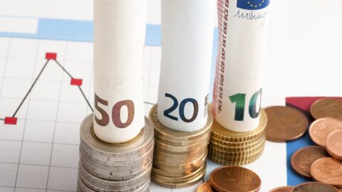 Прогнозата на ЕК за България: Инфлацията ще ще скочи през 2027 г. Ръстът на заплатите ще се забави