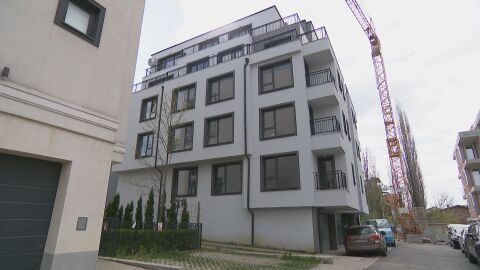 Дом или инвестиция? Българи в чужбина инвестират в имоти у нас