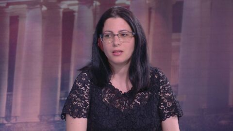 Снимка: Ива Михайлова: Бях бременна, когато папата дойде у нас. Кръстихме сина ни Борислав Франциск 