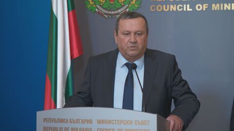 Нови помощи от държавата: Препитание за безработни и по-ранни плащания към фермерите