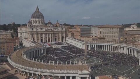 Първи Великден за Лъв XIV: Католиците празнуват Велики четвъртък