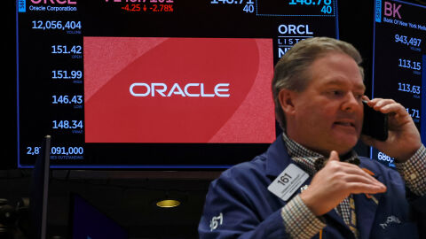 Технологичен гигант уволни 18% от служителите си наведнъж с имейл в 06:00 часа