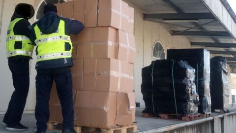 Над половин милион незаконни „хапчета за полова мощ“ спрени на границата