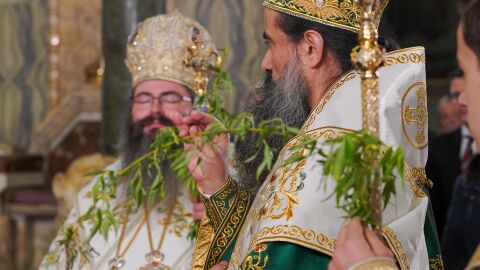 Православните християни отбелязаха Цветница, предстои Страстната седмица