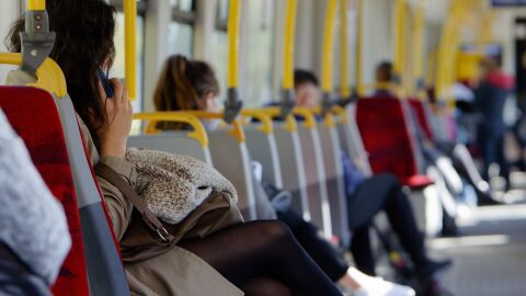 ЕС започва преговори за премахване на роуминг таксите за Западните Балкани