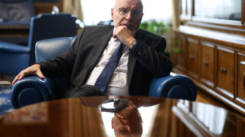 Димитър Радев пред Ройтерс: Ефектът от еврото върху инфлацията е ограничен