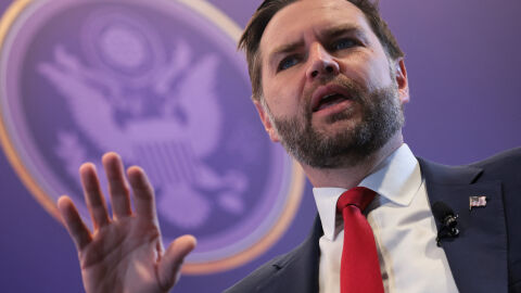 Джей Ди Ванс е разочарован от Европа: Не правите достатъчно за Украйна