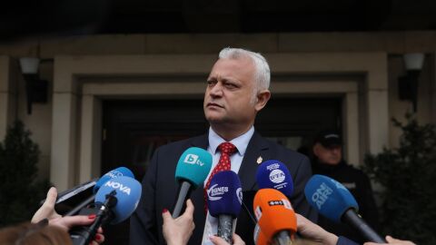 Емил Дечев: Кметове са замесени в схеми с помощи и купуване на гласове