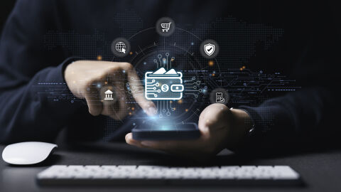 Европа дигитализира личните документи: Гърция въвежда строг контрол за продажби на алкохол и цигари