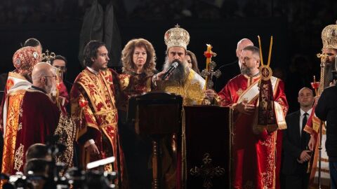 В размирното ни време да следваме посланието на Христовото Възкресение, призова президентът Илияна Йотова