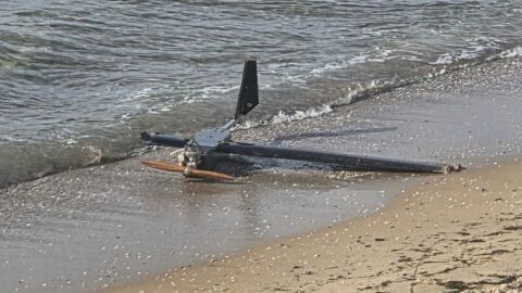 Дрон изплава на плажа в Несебър (СНИМКИ)