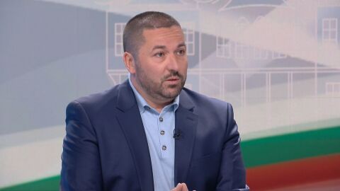 Николай Попов: Очаквам „Сияние“ да влезе в парламента, финансираме собствени социологически проучвания