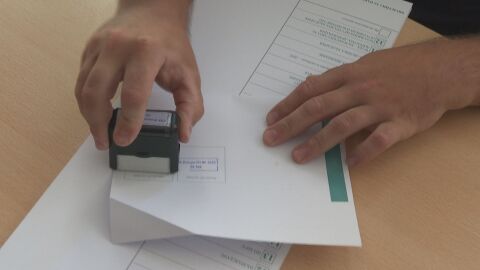 „Идват само заради парите“: Тревожни сигнали за неподготвени комисии преди вота