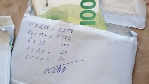 Купуване на гласове: Откриха 200 000 евро в пликове и списъци във Варна, замесен е и общински съветник (СНИМКИ)