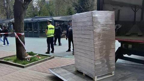 12 часа до началото на изборния ден: Подготовка за вота тече в цялата страна 