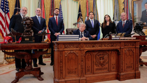 Примирието между Израел и Ливан бе удължено с три седмици след среща в Белия дом