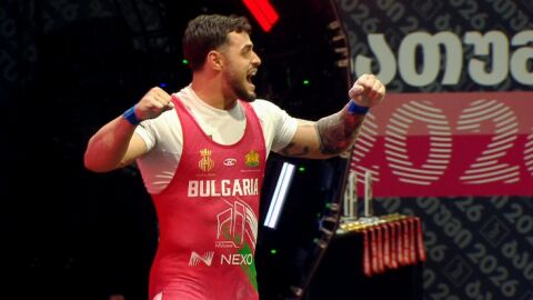 Снимка: С 3 златни медала: Карлос Насар е европейски шампион! (ВИДЕО)