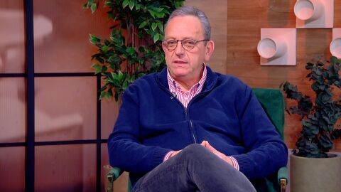 Проф. Петър Стоянович: България още обикаля институциите с кофа в ръка