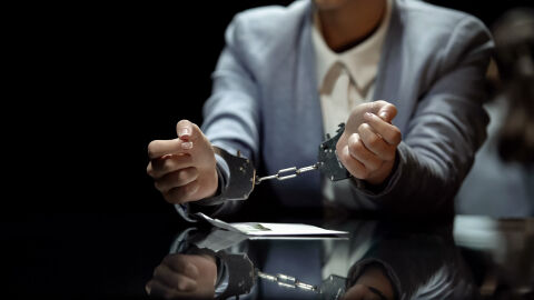 Екзекутираха топ мениджър, взел около 134 милиона евро от подкупи (ВИДЕО)