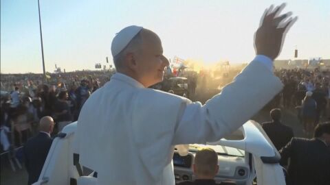 Български младежи се срещат с папа Лъв XIV