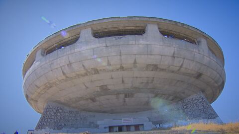 Бъдещето на Бузлуджа: Конгресен център или концертна зала с хеликоптерна площадка?