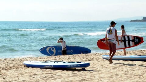 Чувал с отпадъци - входна такса за състезание по сърф на плаж „Перла“