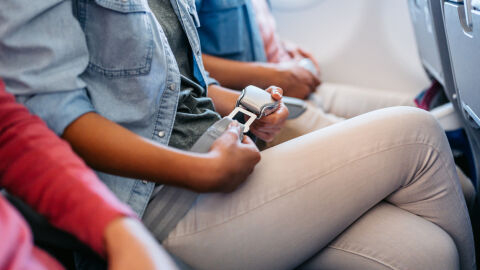 МВнР: Над 1000 души са евакуирани от ОАЕ за 3 дни 