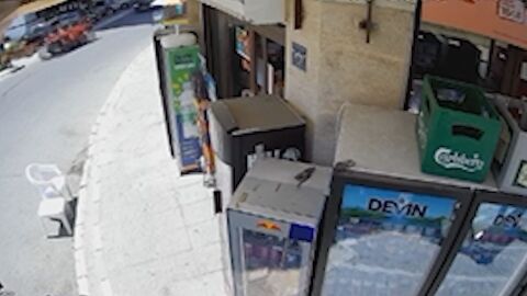 Само по bTV: Неизлъчвани досега кадри от инцидента с АТВ, при който загина Христина и пострада синът й Марти