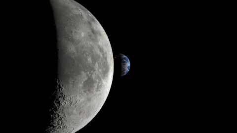 Снимка: Ракета на SpaceX се разби в Луната. Но защо никой не е заснел удара?
