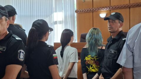 Снимка: Двете момичета, задържани за убийството на Георги Кузев в Пловдив, остават в ареста