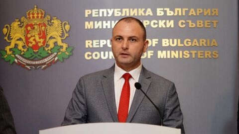 Снимка: „Очакваме цените да се понижат“: Нефтът за 