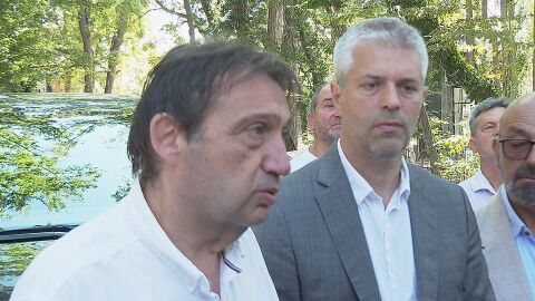 Снимка: Иван Шишков за „Баба Алино“: Ще разглобим незаконния град