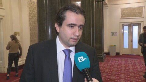 Божидар Божанов: Мадуро е нелегитимен президент, избран с грандиозни изборни манипулации 