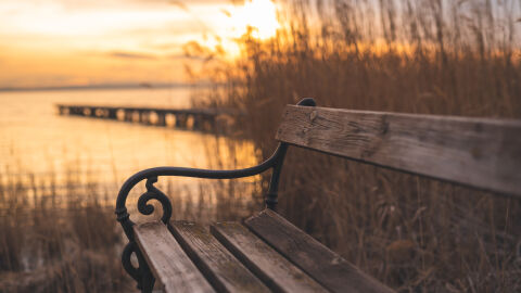 Слънчево с краткотраен дъжд на места в България в понеделник