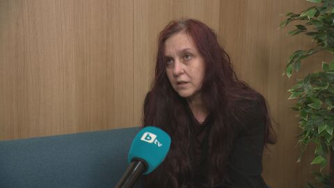 „Удрян с палка и напръскан с лютив спрей“: Пред bTV говори майката на задържания Николай 