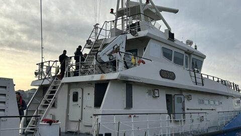 Шести ден край Ахтопол: Инспектират състоянието на танкера „Кайрос“