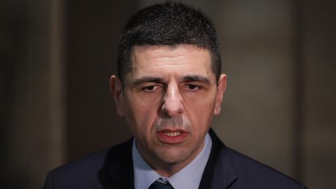Ивайло Мирчев: Делян Пеевски се е омел от кабинета си