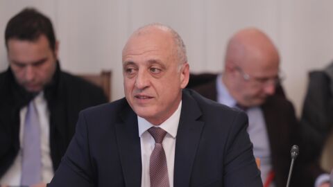 На първо четене: Бойко Борисов и Делян Пеевски остават без охрана от НСО