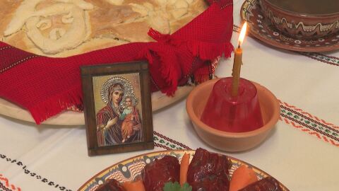 Ученици подготвят празнична трапеза