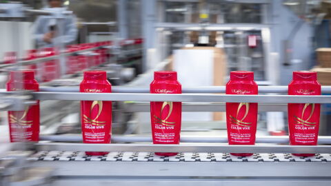 Козметичната индустрия се променя: Устойчивите технологии определят бъдещето