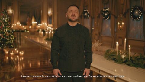 Рождество в окопи и землянки: Зеленски с обръщение към сънародниците си