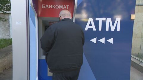 Новата валута: За два дни българите са изтеглили над 18 млн. евро от банкоматите