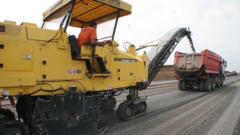 Променят движение по участъци от АМ „Тракия“ в област Пловдив заради асфалтиране