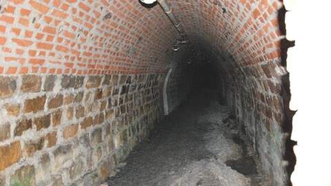 Испания разкри мащабен подземен тунел за трафик на хашиш от Мароко