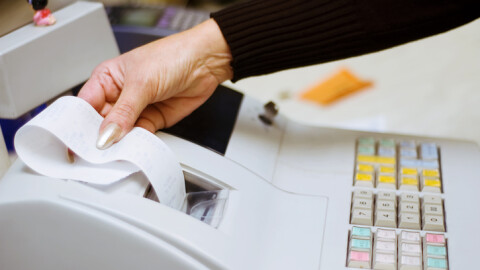 Бизнесът алармира: Предложения в Бюджет 2026 за нов софтуер може да „удушат“ големите данъкоплатци