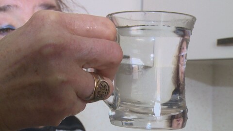 Водата на Харманли и две села е негодна за пиене заради уран