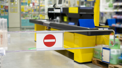 НАП инспектира магазините след правалутирането от лева в евро