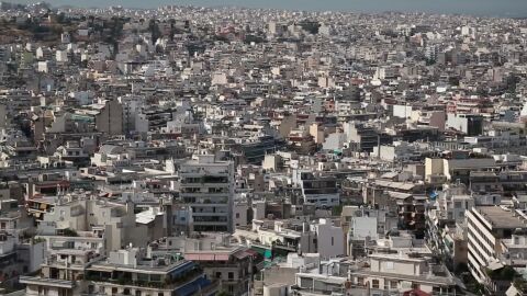 Срещу българските имоти в Гърция: Спор в Атина за масовата продажба на църковни имоти на българи